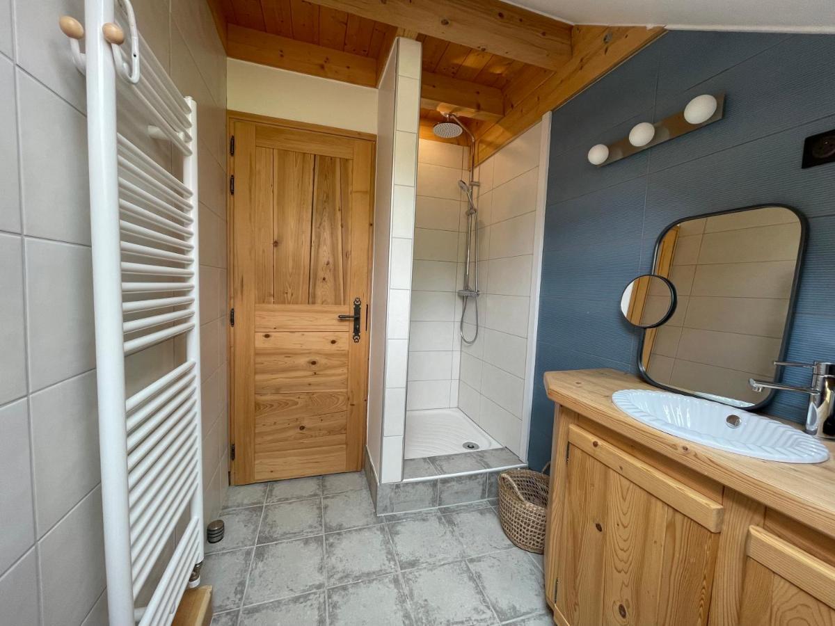 Thoiry  Chalet La Fougere 15 Personnes 180M2 Bauges Savoie Thoiry מראה חיצוני תמונה