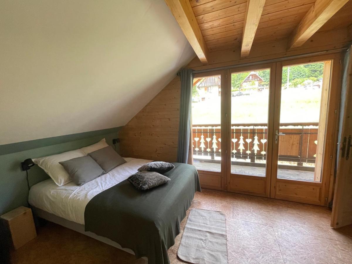 Thoiry  Chalet La Fougere 15 Personnes 180M2 Bauges Savoie Thoiry מראה חיצוני תמונה