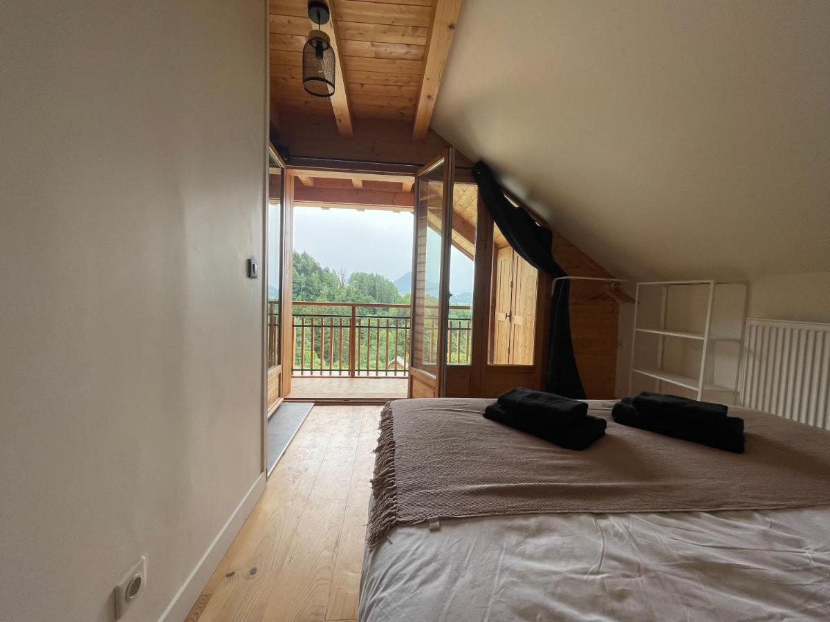 Thoiry  Chalet La Fougere 15 Personnes 180M2 Bauges Savoie Thoiry מראה חיצוני תמונה