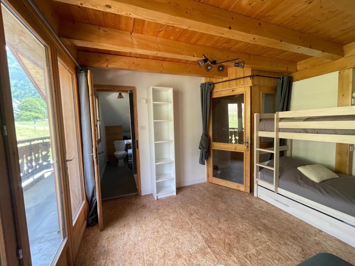 Thoiry  Chalet La Fougere 15 Personnes 180M2 Bauges Savoie Thoiry מראה חיצוני תמונה